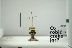 Policja w Galerii Sztuki Współczesnej