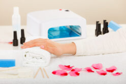 Zestaw do manicure – wygoda dla miłośniczek pięknych paznokci