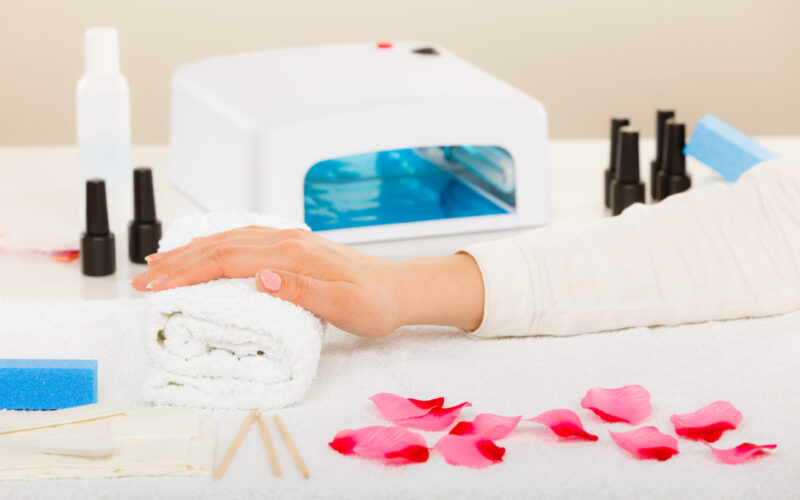 Zestaw do manicure – wygoda dla miłośniczek pięknych paznokci