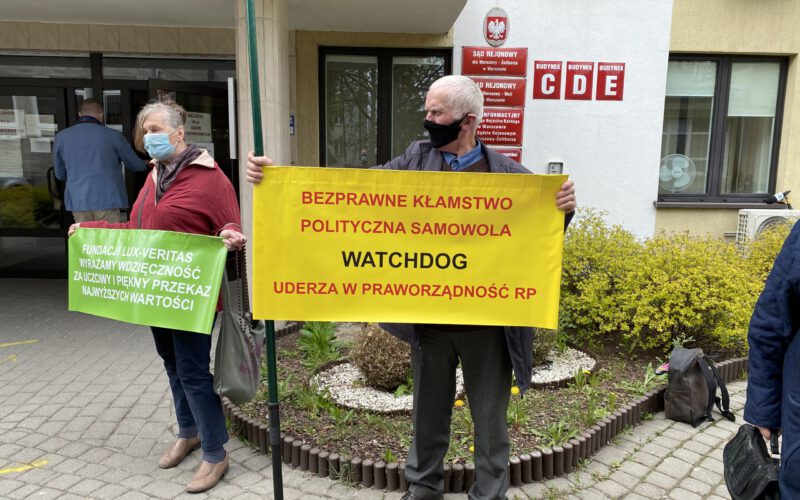 Modlitwą w polskie prawo