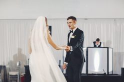 Oprawa muzyczna małej i dużej zabawy weselnej. Jakiego wybrać wykonawcę?