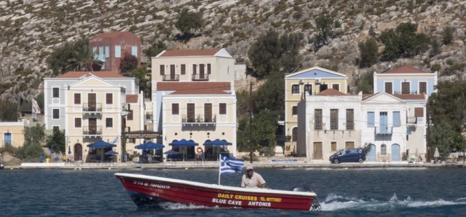 Grecja kusi turystów