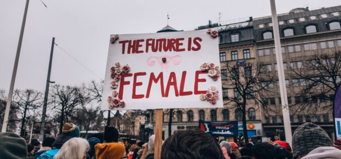 Komisja europarlamentu poparła legalną aborcję