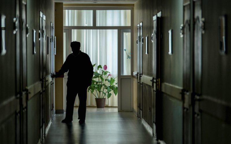 Wielka samotność w domach opieki