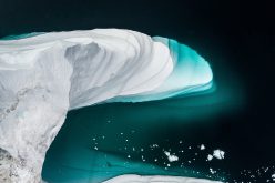 Po raz pierwszy w historii na szczyt lodowca w Grenlandii spadł deszcz