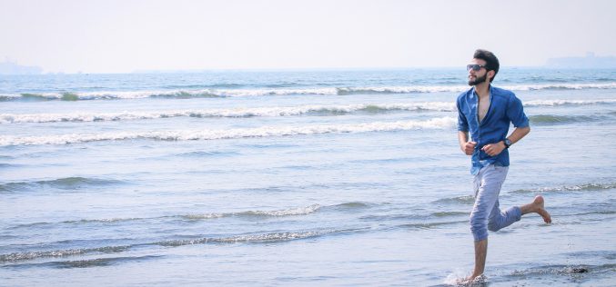 Ciekawe stylizacje ze&nbsp;spodniami dresowymi w&nbsp;roli głównej