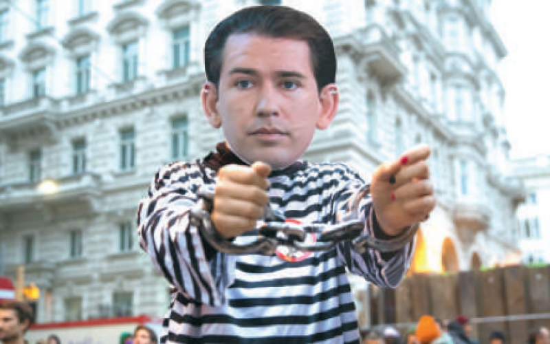 SMS-y obaliły kanclerza Austrii