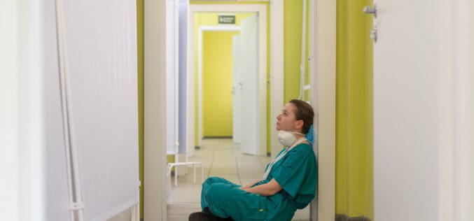 COVID-19: Kolejne rekordy zgonów