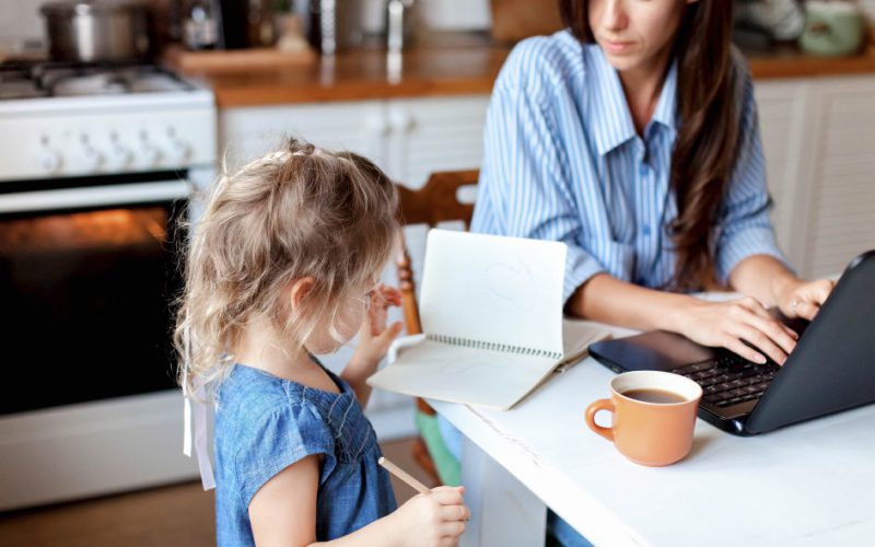 Jak wyjść z biura, które jest w jadalni