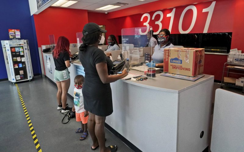 Pocztowa piniata wyborcza