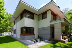 Parterowy, z poddaszem użytkowym a może piętrowy? Jaki projekt domu wybrać