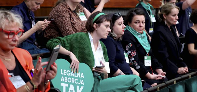 Sejm przeciw kobietom