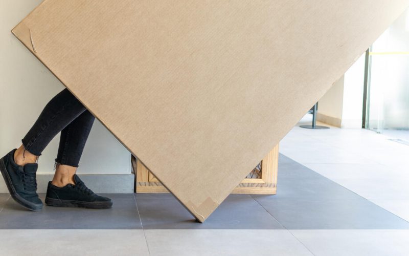 Co wpływa na cenę przesyłki kurierskiej?