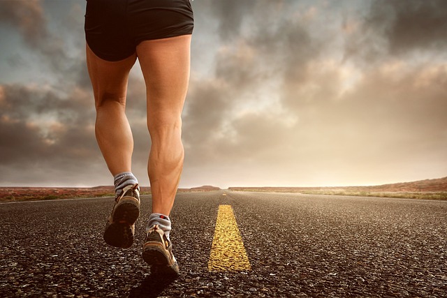Męskie buty sportowe – jaki kolor wybrać?