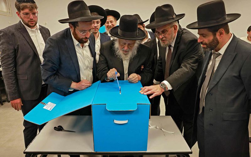 Bibi królem czy zakładnikiem?