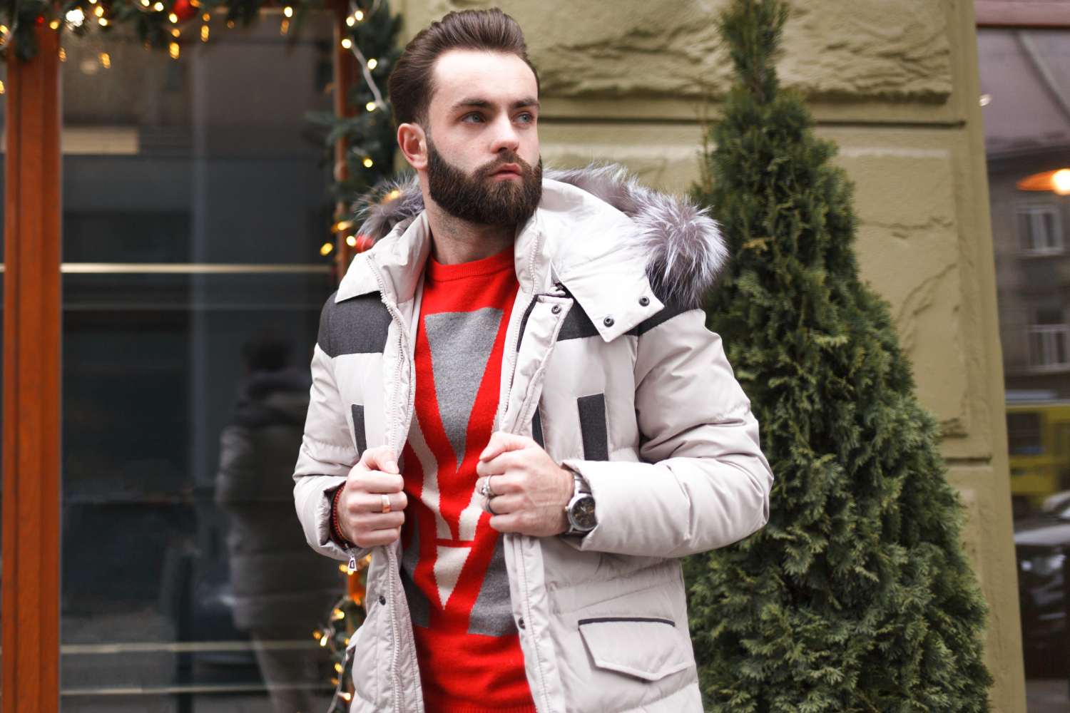 Na co zwrócić uwagę przy zakupie kurtki zimowej męskiej?