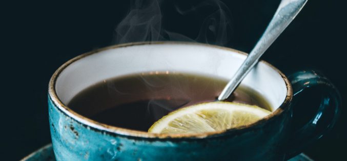 Kawa i herbata – zestawy doskonałe na prezent