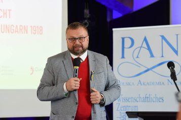 Historia nie jest pustą wyliczanką dat i nazwisk