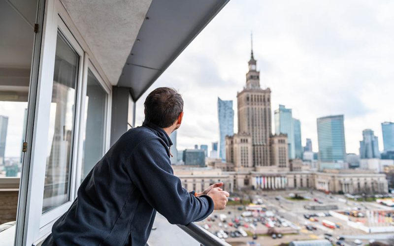 Niewłasne i ciasne