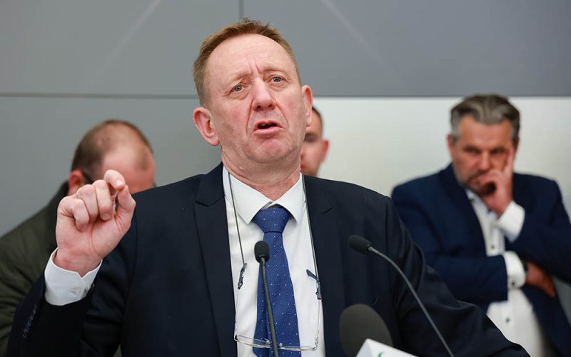 Obiecanki cacanki ministra Telusa