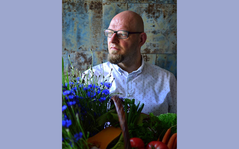 Humus chwalicie, łupci nie znacie