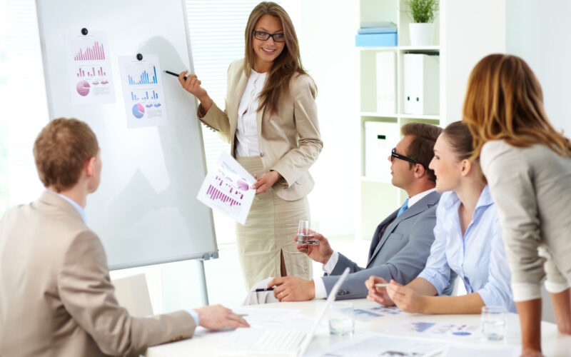 Jak wybrać najlepszą firmę szkoleniową?