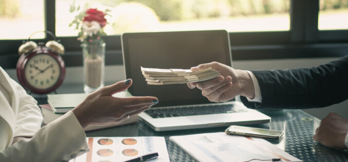 5 zalet bankowych pożyczek gotówkowych