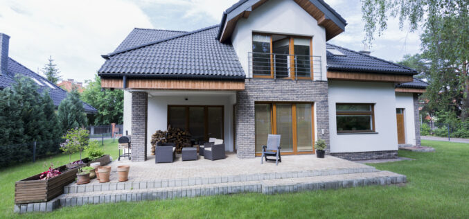 Jak wybrać idealne drzwi do swojego domu?