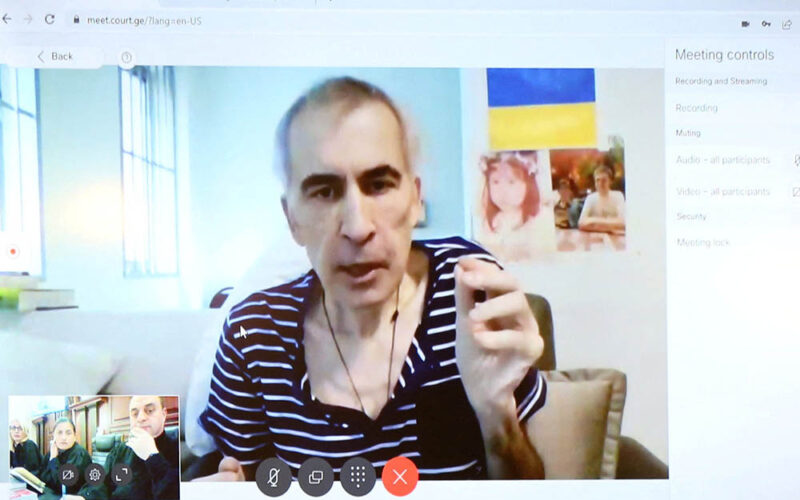 Cisza nad Saakaszwilim