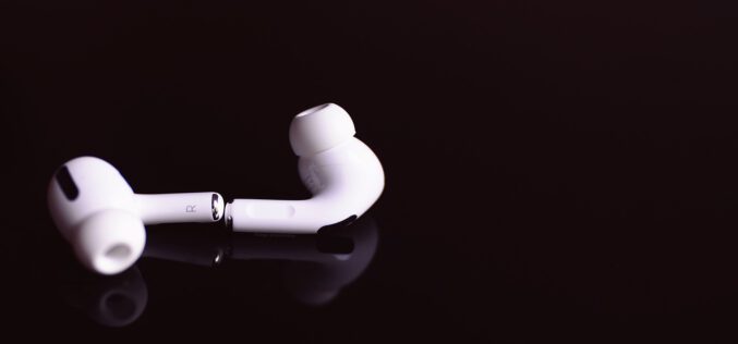 Jakie słuchawki bezprzewodowe dla nastolatka?
