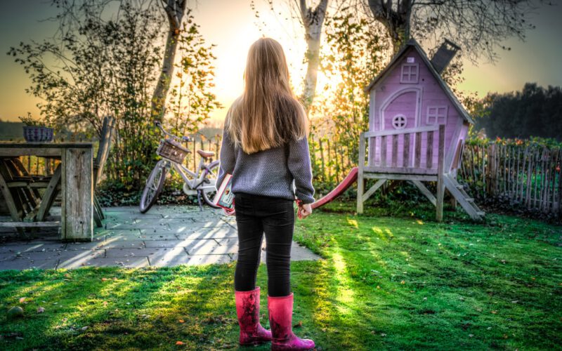 Aktywność fizyczna dziecka jesienią – jak o nią zadbać?