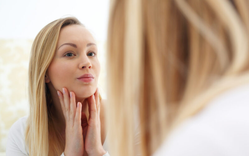 Alergia skórna na niską temperaturę – jak sobie z nią radzić? Poznajcie najlepsze sposoby