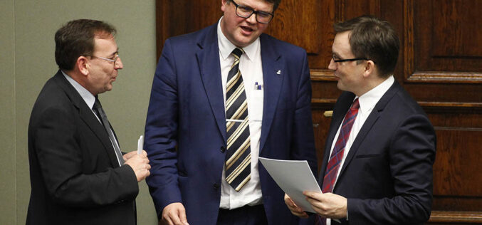 Tajna strona państwa PiS