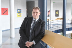 Prezydent wie, że łamie konstytucję