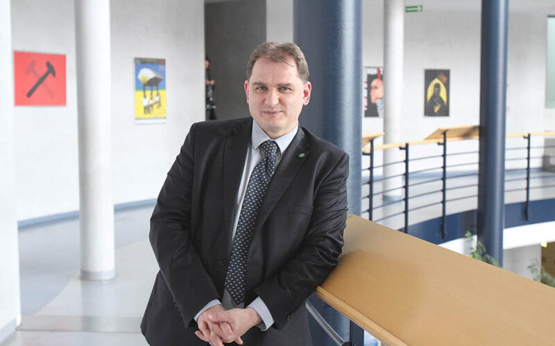 Prezydent wie, że łamie konstytucję