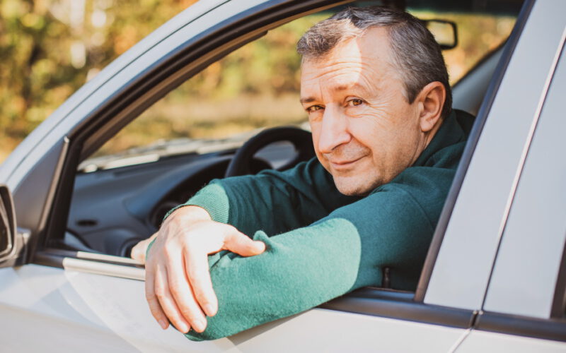 Senior płaci więcej