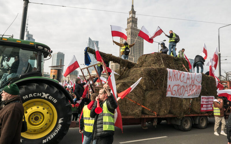 Rolniczy gniew i wielka polityka