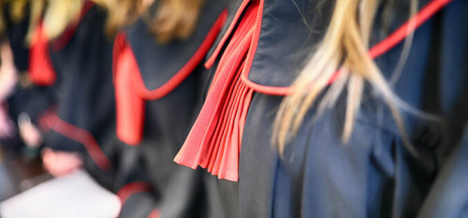 Do odważnej świat należy