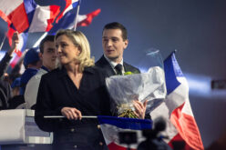 Delfin tronu suwerenności