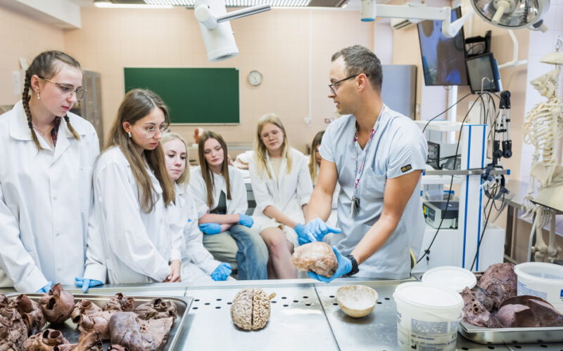 Upadek uczelni medycznych?