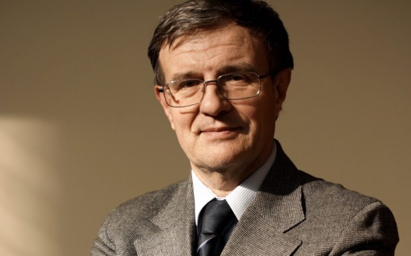 Na wysypisku prac naukowych