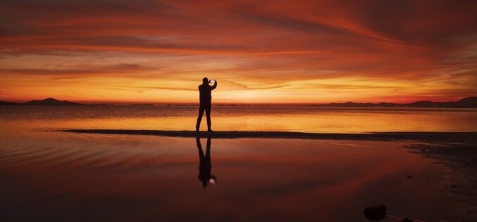 Egzotyczne wakacje z korzystnym roamingiem poza UE w Orange