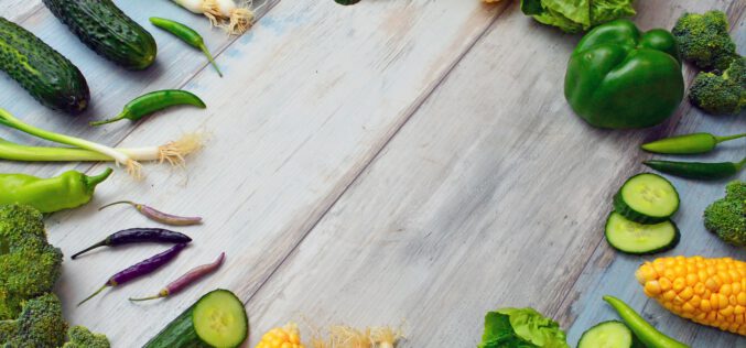 Przegląd najwyżej ocenianych przepisów na sałatki – zdrowie i smak!