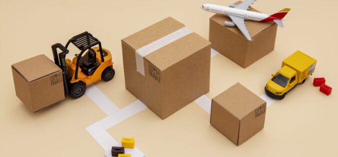 Paczki do Anglii bez ukrytych kosztów – szybka i tania wysyłka! Podpowiadamy, jak się za to zabrać