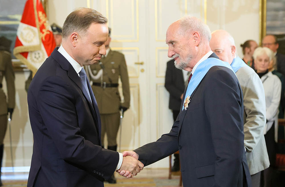 Zasłużeni dla PiS