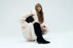 Jak stylizować kowbojki ze spódnicami różnej długości? Doradzamy