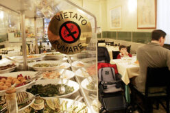 W stolicy mody palenie niemodne