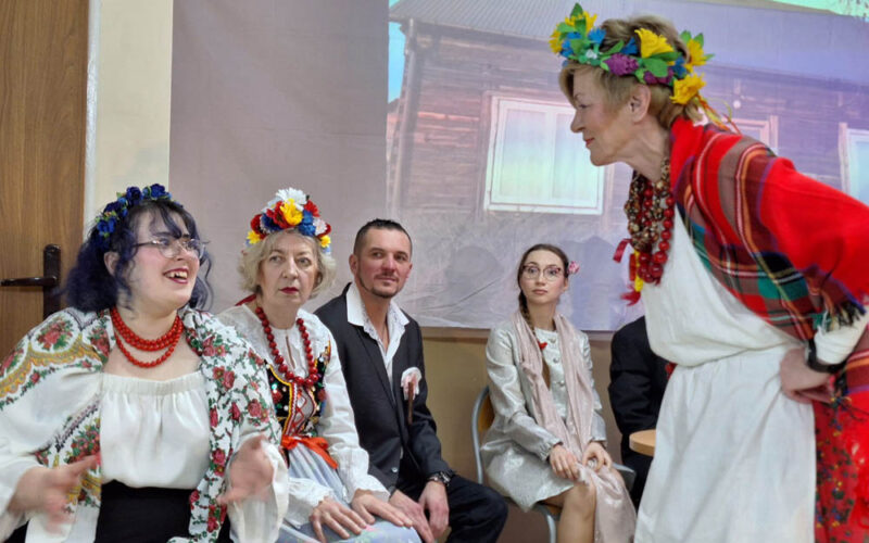 Aktorzy teatru Spławy