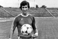 Piłkarski poker po rumuńsku