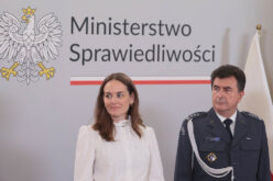 Dowódca pilnie poszukiwany